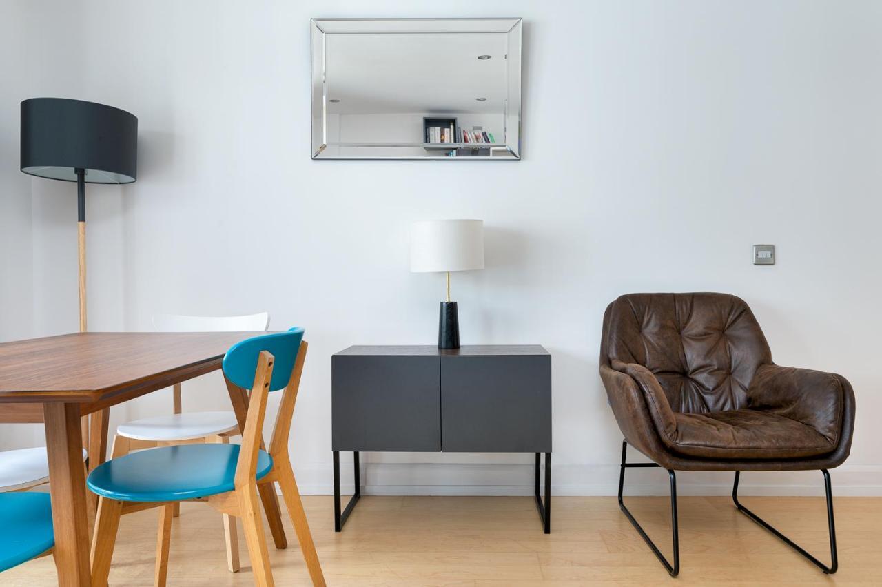 D8 - Canal View Apartment Лондон Екстериор снимка